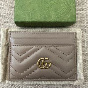 Dusty Rose Gucci GG Marmont Card Case